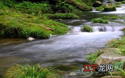 慈世堂：梦见水流连绵不断预示着你将遇到爱情