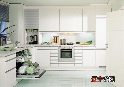 五种风水堂：五种厨房漏财风水，转不了运