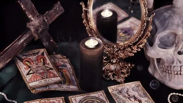 塔罗占卜他的真实想法他有喜欢我吗？|一起专栏