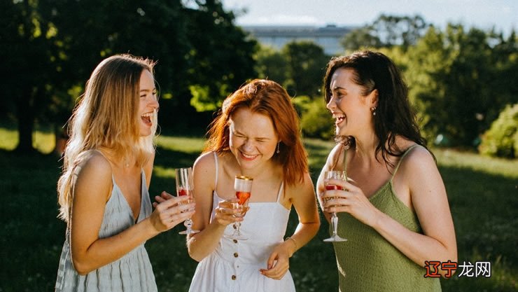 星座 社交 印象_现实社交vs网络社交_熟人社交 陌生人社交