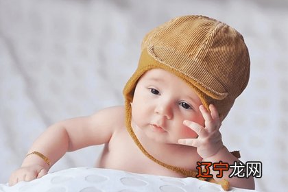 缺金缺土缺木的男孩名字大全_属马五行缺金男孩名字大全_五行缺金男孩名字大全