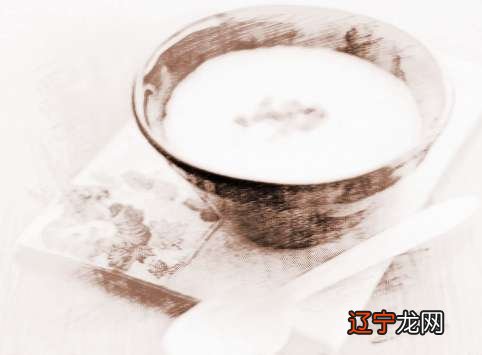 风水堂:梦到喝大米粥,预示生女