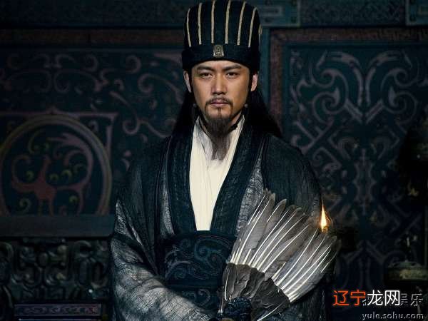 三国历史上有一个人并非术士也不用，一生有四次神预言