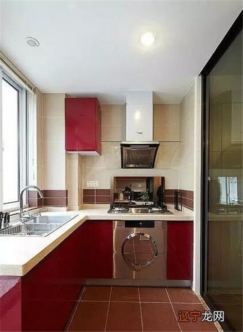 阳台风水3宜:屋外有煞气需要化解