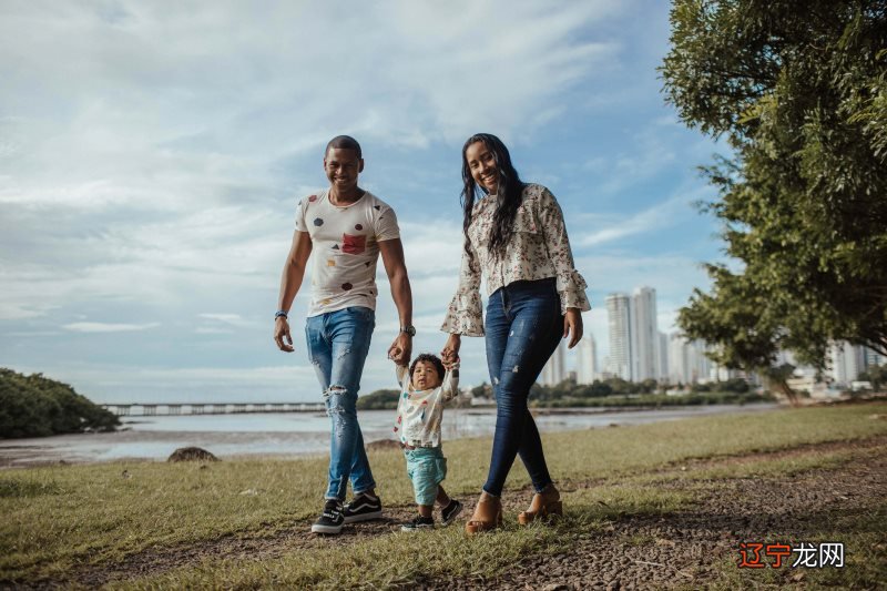 取名字大全女孩生辰八字起名_淇字女孩取名起名大全_珞字取名女孩起名大全
