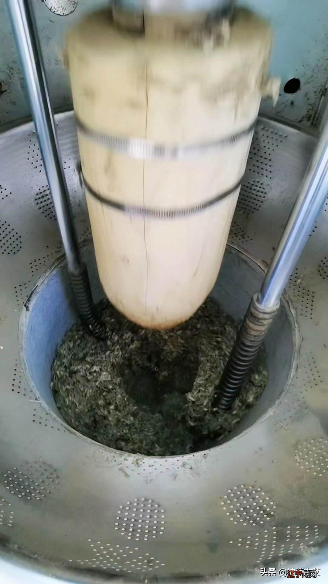 易经前言代序，看起来非常深奥，实际上很简单，五千年一脉相承