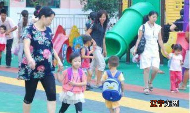 给孩子取一个好的名字,我爸爸给我取名叫好牛逼