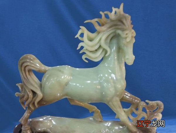 一下风水摆件马摆放要点以及风水马的摆放方法!