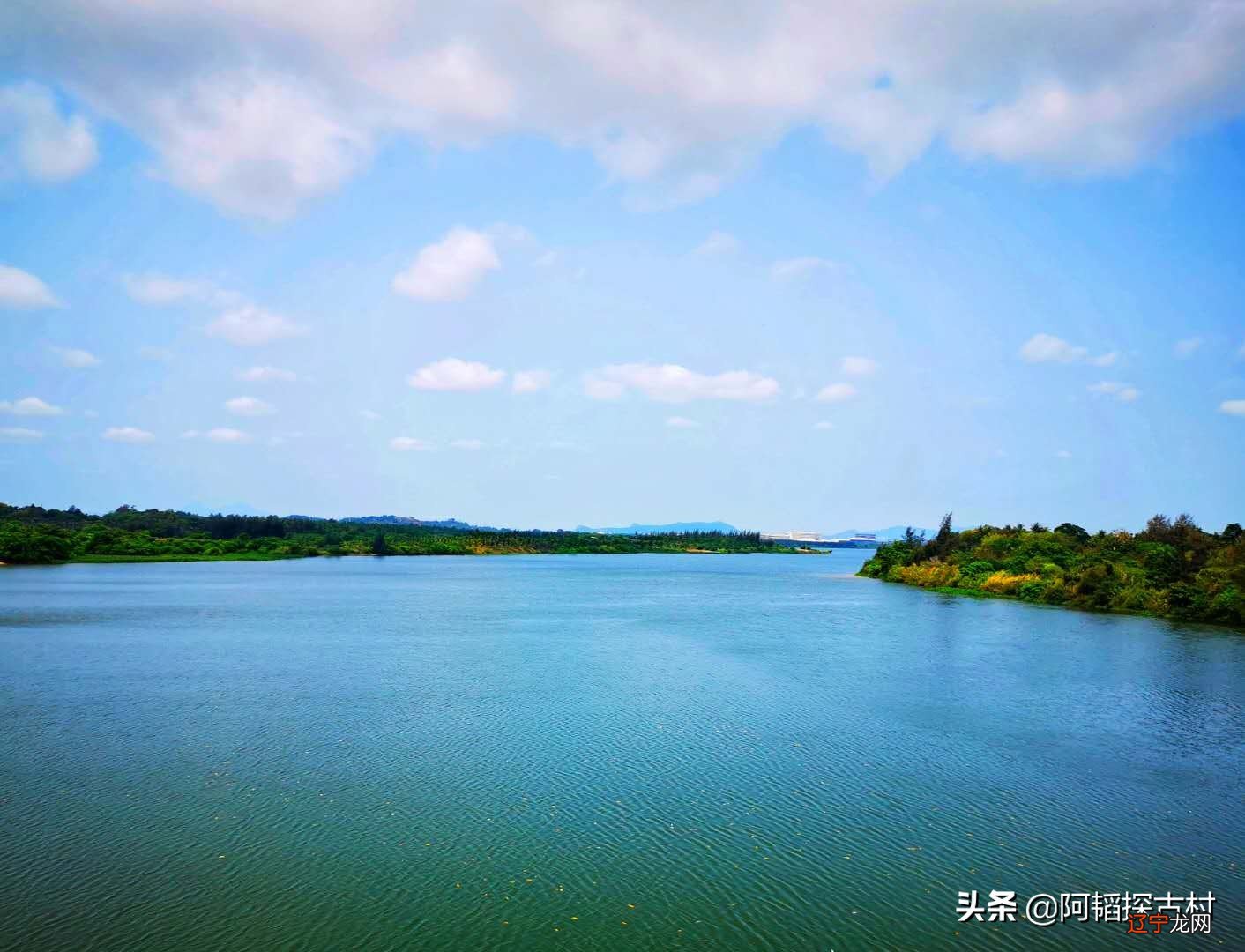 琼海博鳌别样的南洋风情 ， 2座侨乡宅院 ， 1个古官渡 ， 1段留客情怀