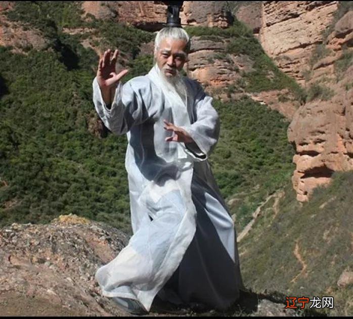 如果没有了眉毛的装饰作用，才是长寿的表现