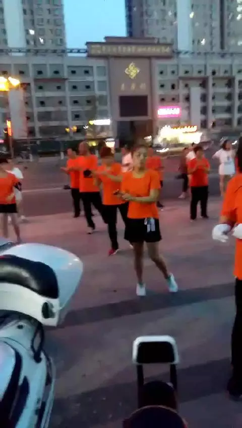 八字怎么看五行出生年月日时人的生辰八字五行缺什么?