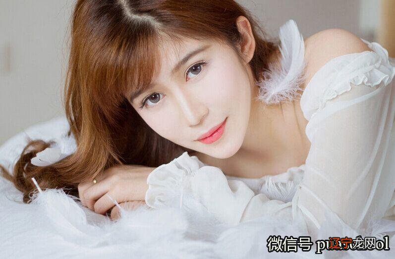 在现实生活中,颜值高的女人往往很受男人的喜欢