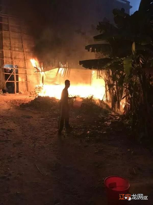 图 南部战区陆军某旅侦察连班长吴凯伦购物期间着火燃烧