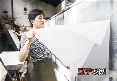 China英文版《你好，中国》选取100个代表中国传统文化精髓