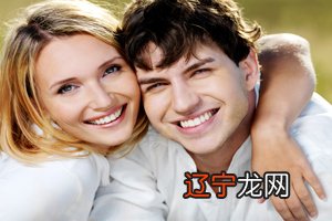 有水的地方就会有风,平静纯洁的水相遇