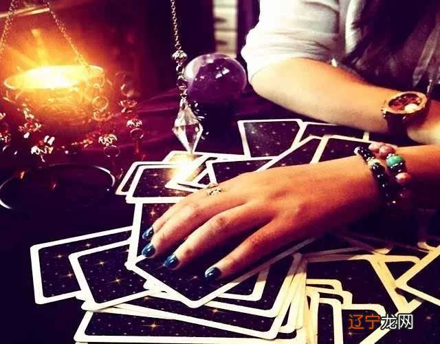 图 一些年轻人热衷占星的背后谨防迷信背后的骗局