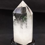 白水晶“水晶之王”的美誉，晶莹通透，洁净美观