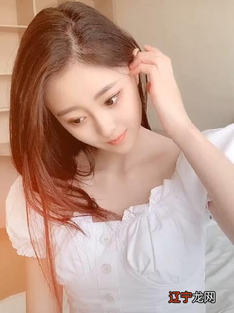 梦见很多蛇是什么意思 女人梦见很多蛇是什么意思