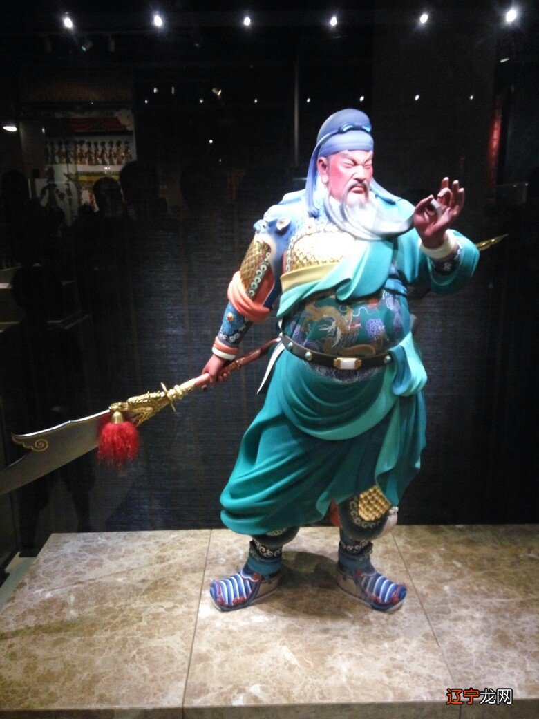 【每日一练】蔡墟坤是男的,喜欢唱、跳、rap、篮球