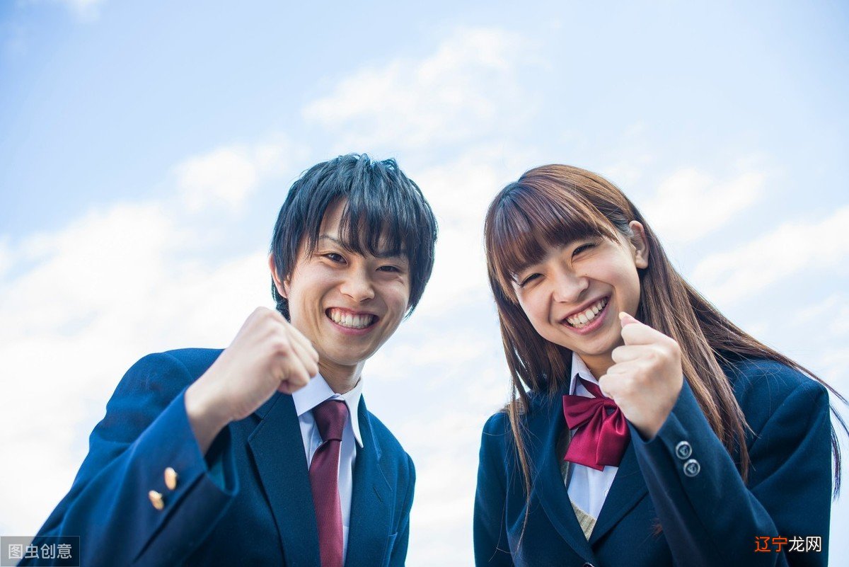 在西方的星座里面,白羊是第一个,最后一个是双鱼座