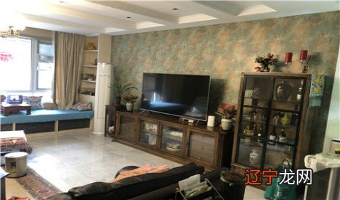 @算卦街算命一条街易经如何看风水?客厅个中的植物摆放风水