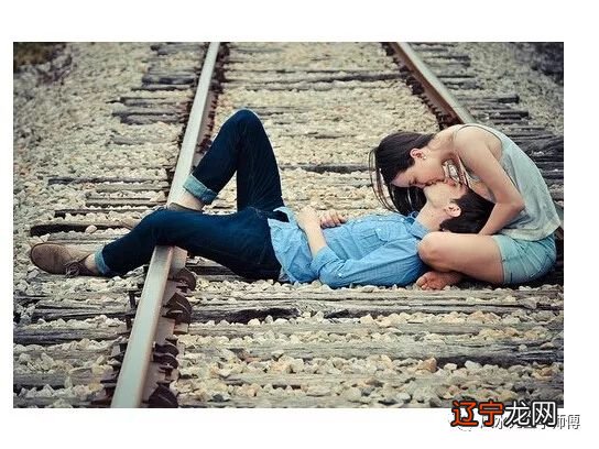 邵夫子为你揭秘:梦见拥抱接吻的5大理由