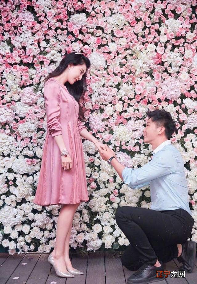 范冰冰跟李晨猝不及防，曾经很大牌很高调现在却变得内敛低调