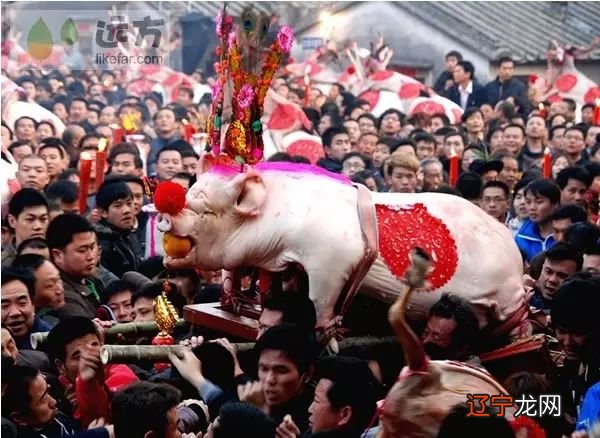 海南民俗特色_当地特色的民俗活动有哪些_北京当地特色美食小店