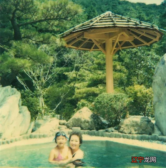 组图 一对日本传奇占卜母女相爱相杀的人生故事