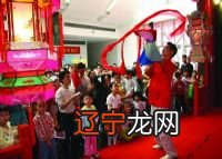 新闻讲课稿_大新中学成人礼新闻活动稿_民俗新闻稿