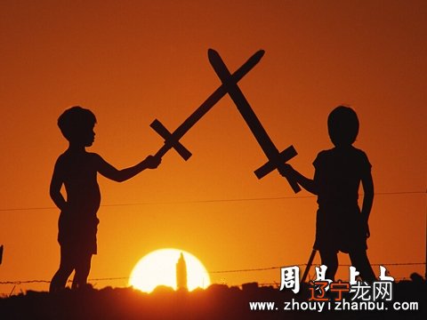 梦见孩子被打死_熊孩子被打死_三人打死13岁孩子视频