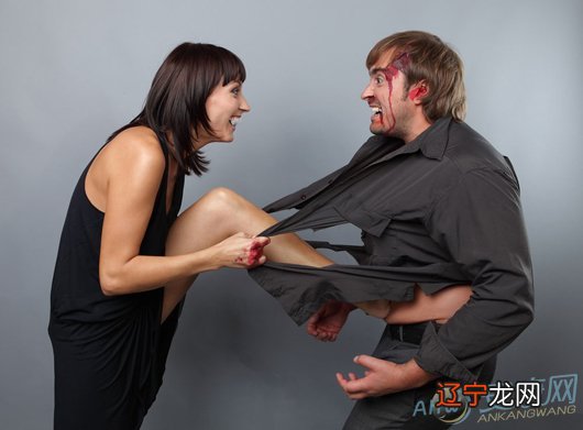 梦见自己和别人偷情别人怀孕_发现漂亮的妻子偷情后故事_梦见偷情被发现