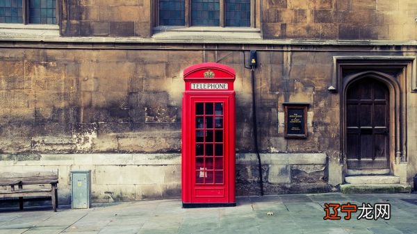 92年属猴和什么属相相配呢？属蛇和属鸡的人相配吗