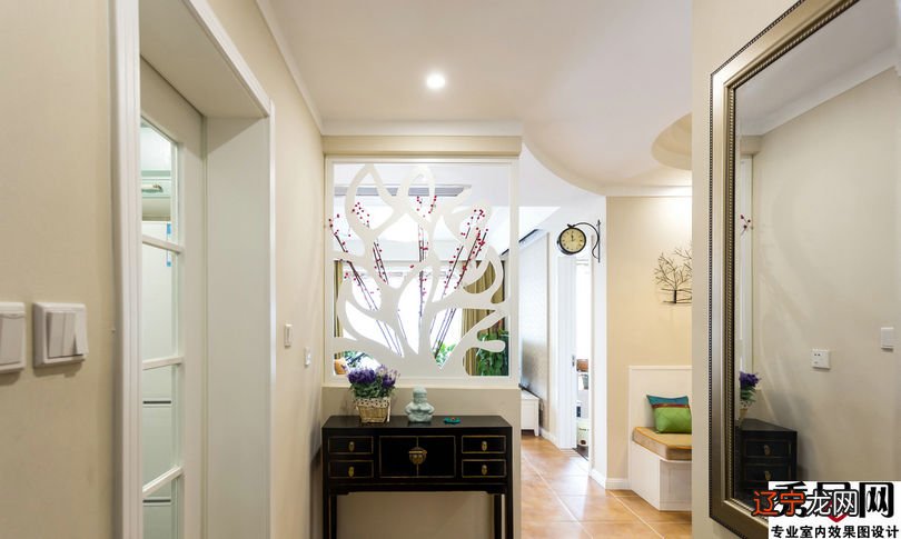 第一大风水禁忌:卧室门背后并不是什么都能放