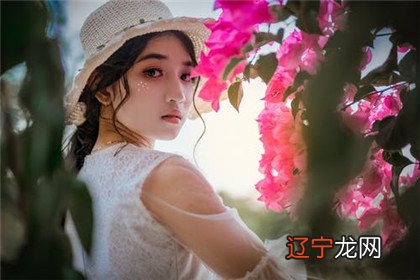 迷信说法跳怎么破解在民间风水习俗中眼皮跳有两种说法