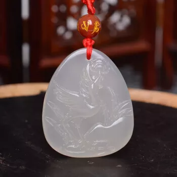 98年10月24日生的属虎要佩戴什么吊坠