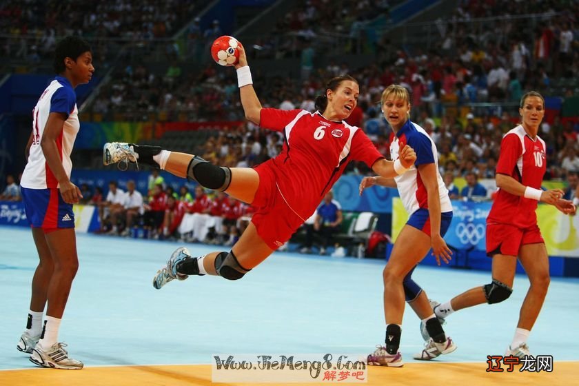 梦见篮球是什么意思?易经网周公解梦及周易原理