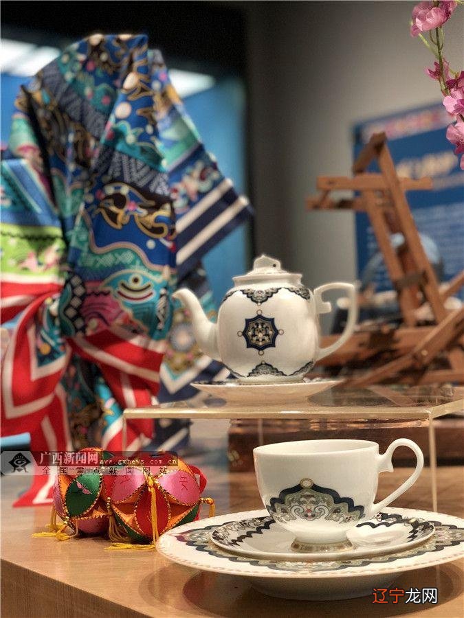 “纹创广西八桂造物”2019“壮族三月三”文化创意产品展在