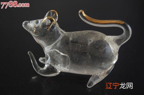 属鸡2020年几月桃花运最旺属鸡年桃花位是什么方向?