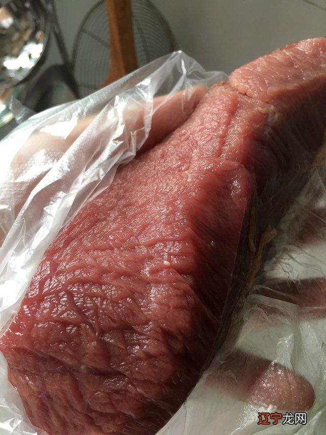 中午刚睡醒,我妈就来给我送饭了,世上-冷笑话精选分享身边的爆笑事儿