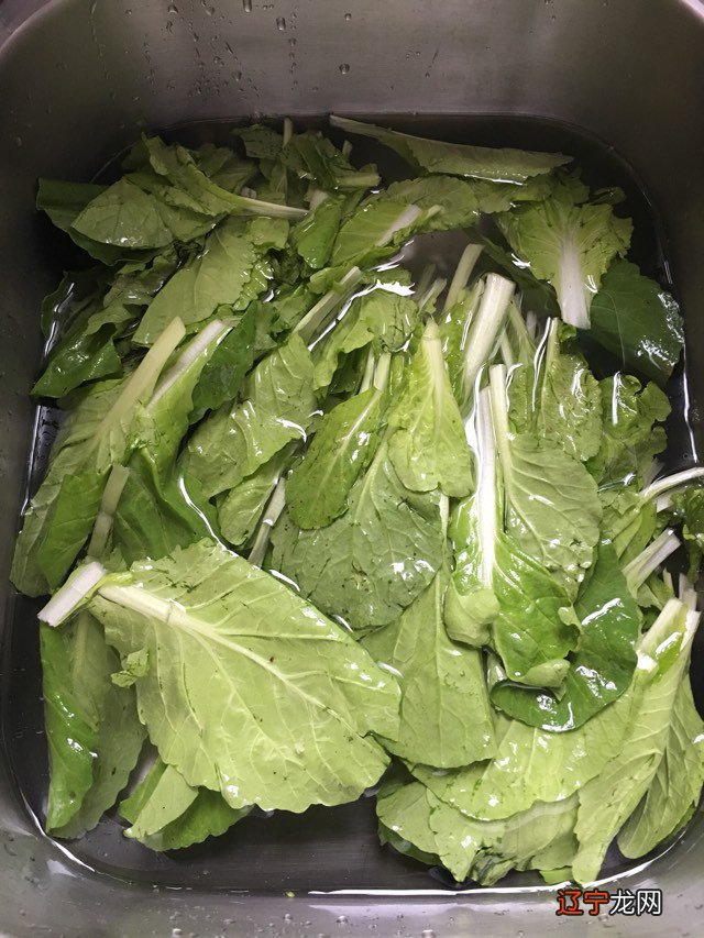 中午刚睡醒,我妈就来给我送饭了,世上-冷笑话精选分享身边的爆笑事儿