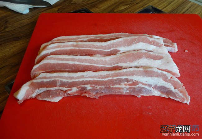 做梦梦见大块猪肉_梦见买猪肉_梦见猪肉