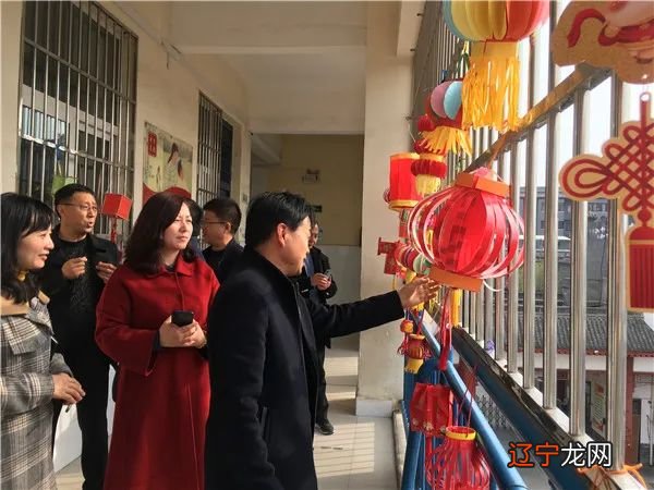 图 果子市小学少队部开展春节实践活动作品展