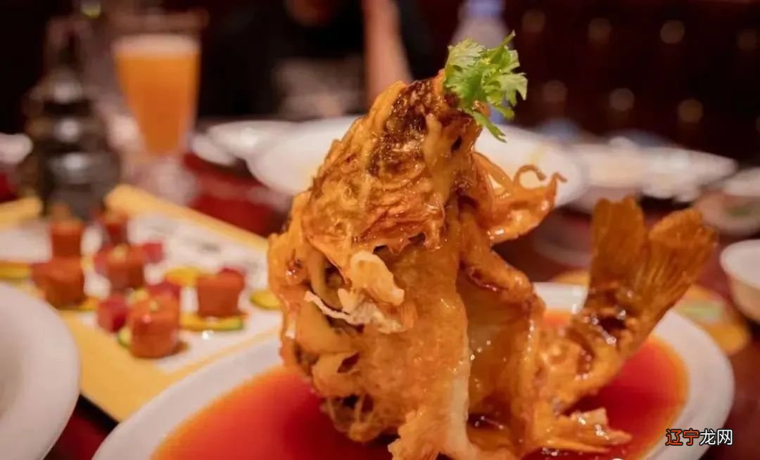 中国春节传统民俗活动_汉族的春节民俗传统_过年的传统民俗活动