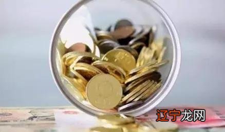 周公解梦：梦见死去的人给我钱的梦境解析