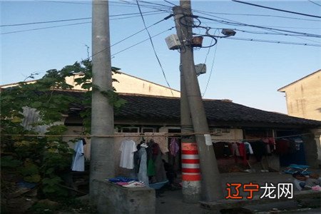 窗户前有电线杆会导致容易没工作其实是没了人心