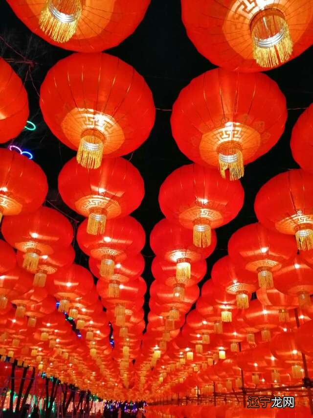 1 “炮龙节”欢庆祖国生日_国内_光明网(组图)