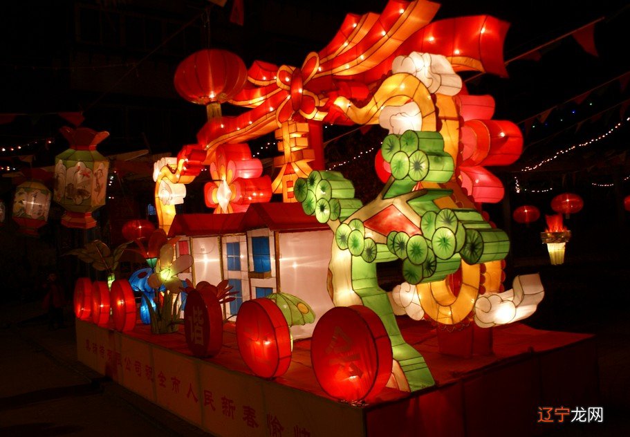 1 “炮龙节”欢庆祖国生日_国内_光明网(组图)