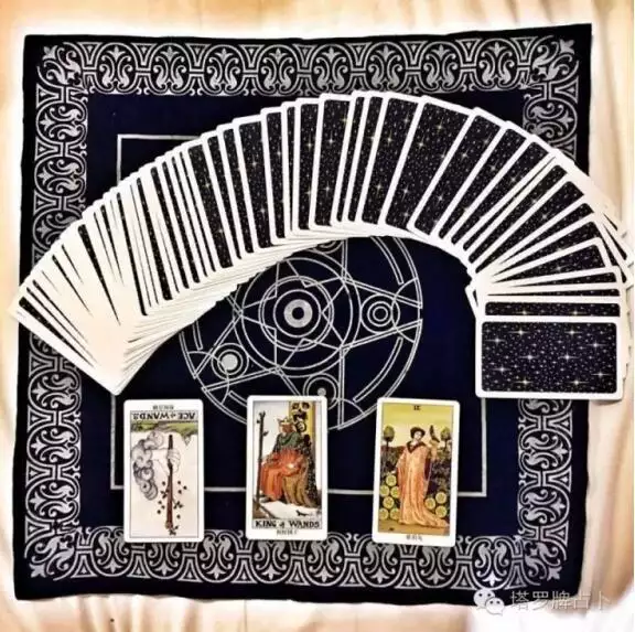 免费占卜工作调动，占到巽卦，变爻上九巽卦变井卦