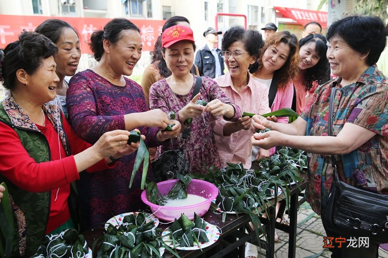 组图 鄂尔多斯突出“五大主题”广泛开展丰富多彩的节日文化活动